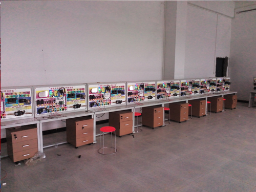 汽車教學設(shè)備廠家